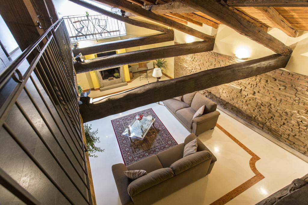 Residenza Bianconcini Bed & Breakfast Bolonya Oda fotoğraf